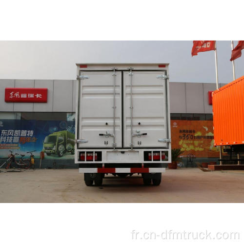 Camion fourgon cargo Dongfeng Captain 4X2 de 3-5 tonnes